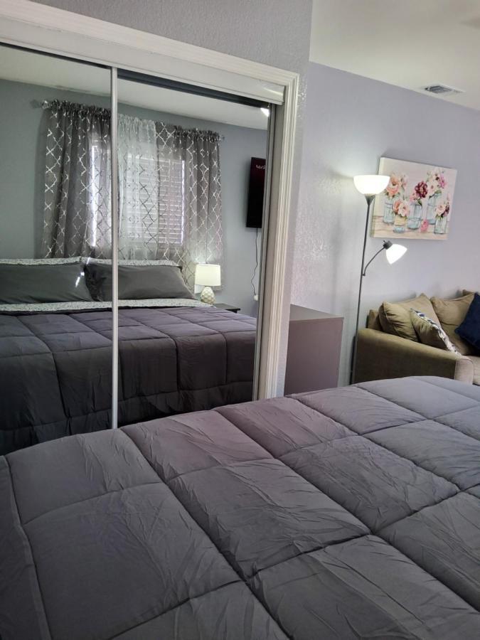 Habitacion Privada Cerca De Todo Tampa Eksteriør bilde